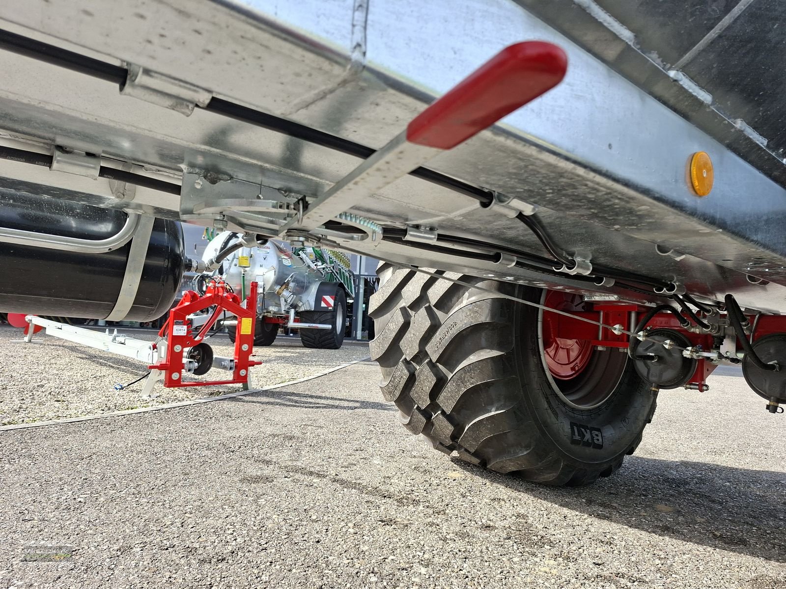 Pumpfass des Typs Vakutec VA 8600, Neumaschine in Gampern (Bild 21)