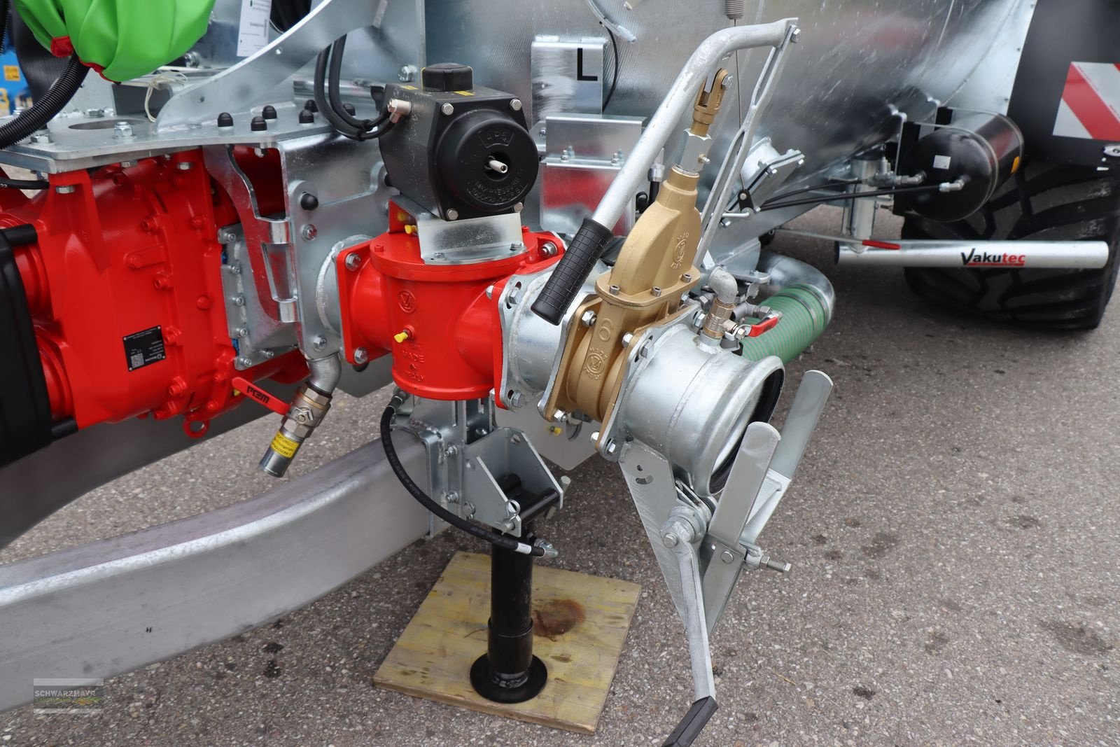 Pumpfass typu Vakutec VA 9500 P + Schleppschuh, Neumaschine v Gampern (Obrázek 18)