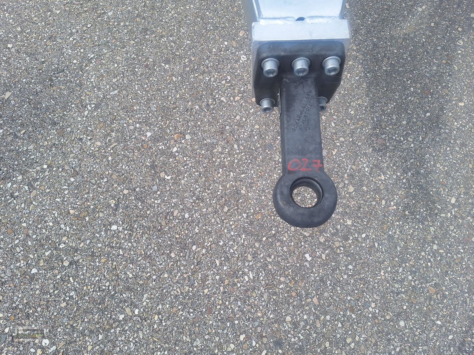 Pumpfass des Typs Vakutec VA 9500 + Schleppschuh, Neumaschine in Aurolzmünster (Bild 24)