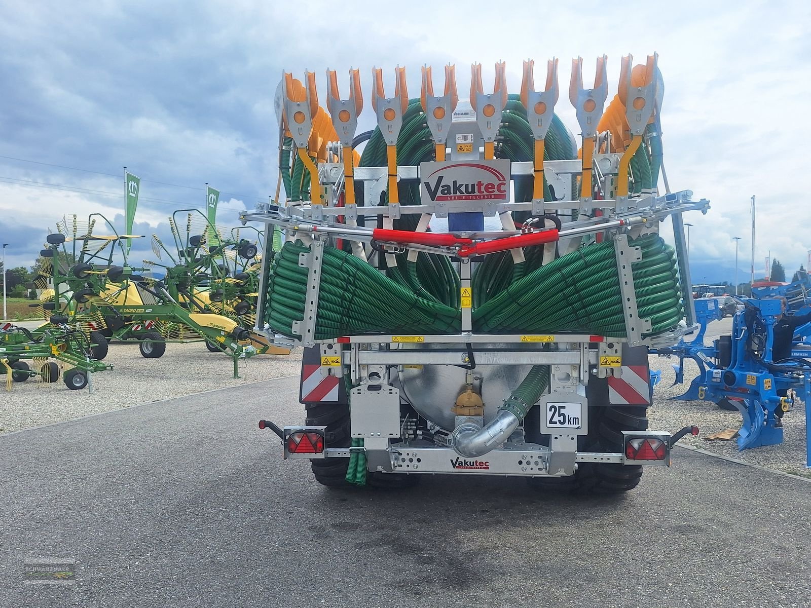 Pumpfass typu Vakutec VA 9500 + Schleppschuh, Neumaschine v Gampern (Obrázek 7)