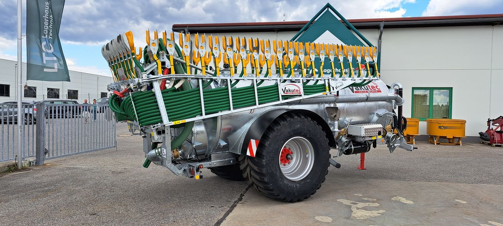 Pumpfass des Typs Vakutec VA 9500, Neumaschine in Zwettl (Bild 3)