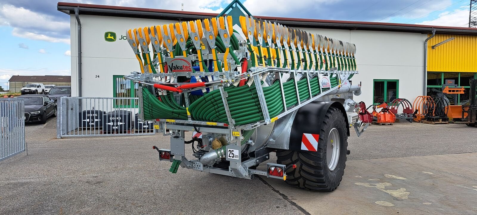 Pumpfass des Typs Vakutec VA 9500, Neumaschine in Zwettl (Bild 4)