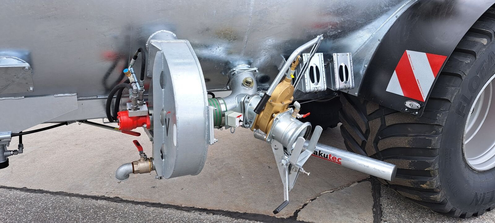 Pumpfass des Typs Vakutec VA 9500, Neumaschine in Zwettl (Bild 12)