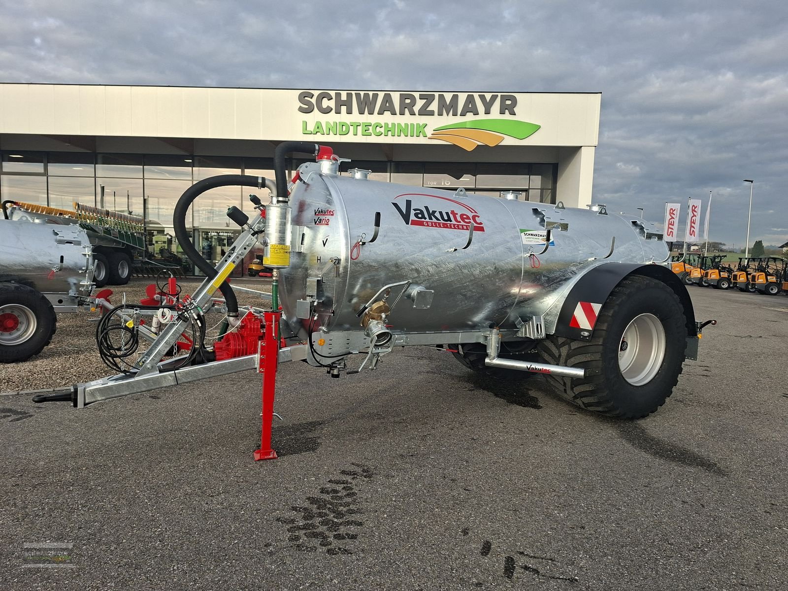 Pumpfass del tipo Vakutec VA 9500, Neumaschine In Gampern (Immagine 1)