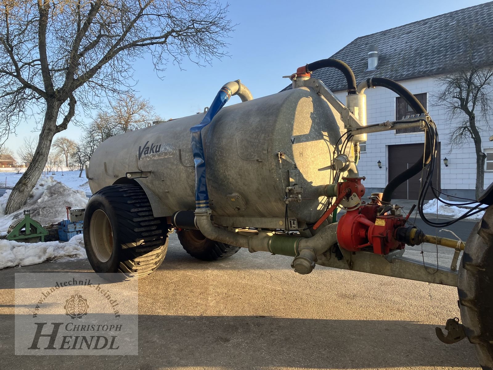 Pumpfass du type Vakutec VA-T 9500, Gebrauchtmaschine en Stephanshart (Photo 2)