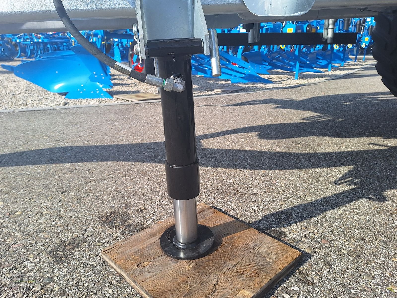 Pumpfass des Typs Vakutec Vakutec VA 12500 PT+12m Schleppschuh Pumpfass St, Neumaschine in Gampern (Bild 26)