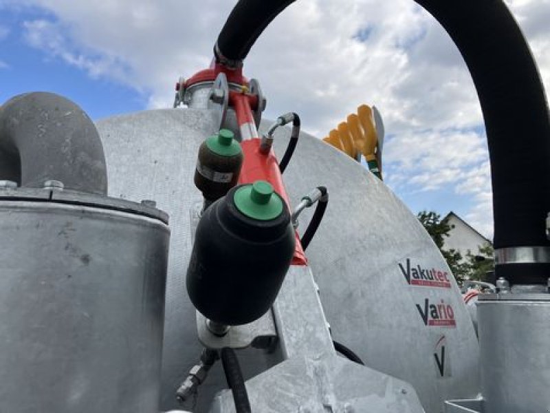 Pumpfass Türe ait Vakutec Vakutec VA 9500, Neumaschine içinde Ragnitz (resim 7)