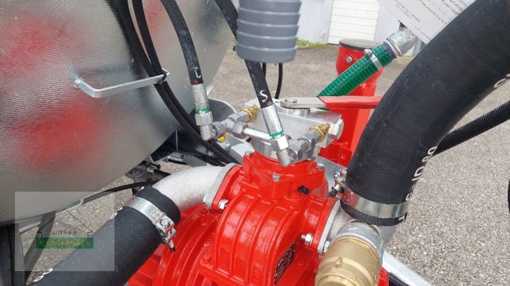 Pumpfass of the type Vakutec VAKUUMFASS VA 9500, Neumaschine in Aschbach (Picture 17)