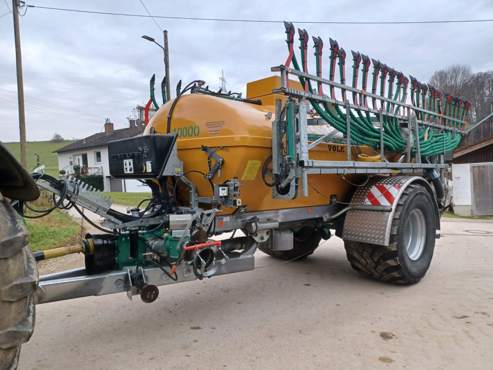 Pumpfass du type Zunhammer K10PU / Pumpe mit neuem Kolbenwechselsatz und neuer Laufwerksdichtung / Schleppschuh / 850er Räder, Gebrauchtmaschine en Fischach (Photo 3)