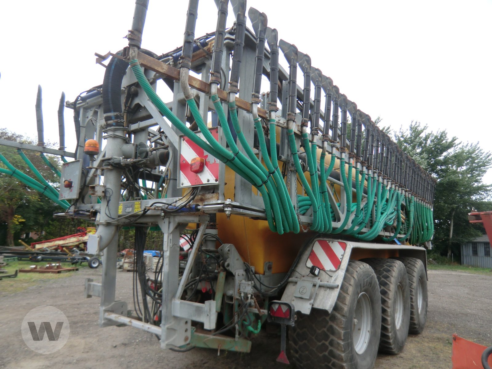 Pumpfass des Typs Zunhammer Pumptankwagen SKE 27 PUL Tridem, Gebrauchtmaschine in Niebüll (Bild 3)