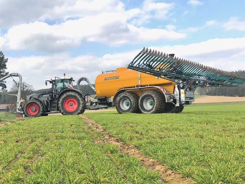 Pumpfass des Typs Zunhammer SKE 18,5 PU + Bomech Farmer 15 m, Gebrauchtmaschine in Neukirchen-Balbini (Bild 1)