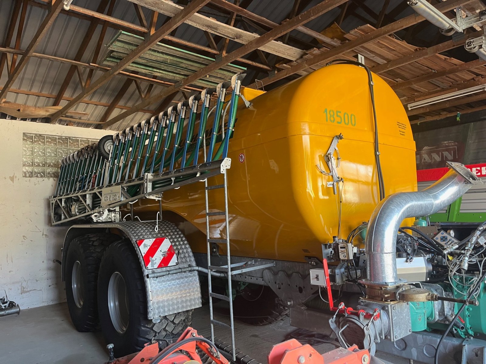 Pumpfass des Typs Zunhammer SKE 18,5 PU + Bomech Farmer 15 m, Gebrauchtmaschine in Neukirchen-Balbini (Bild 2)