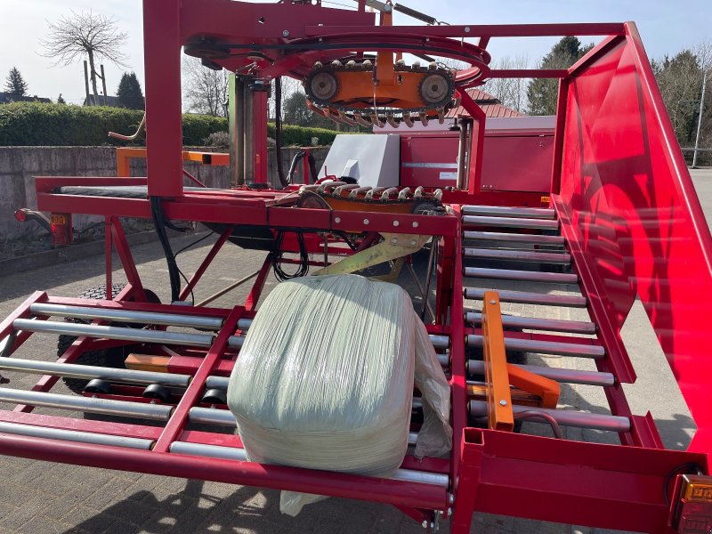Quaderballenwickelgerät des Typs Pomi Miniwrap 100, Gebrauchtmaschine in Hennef (Bild 1)