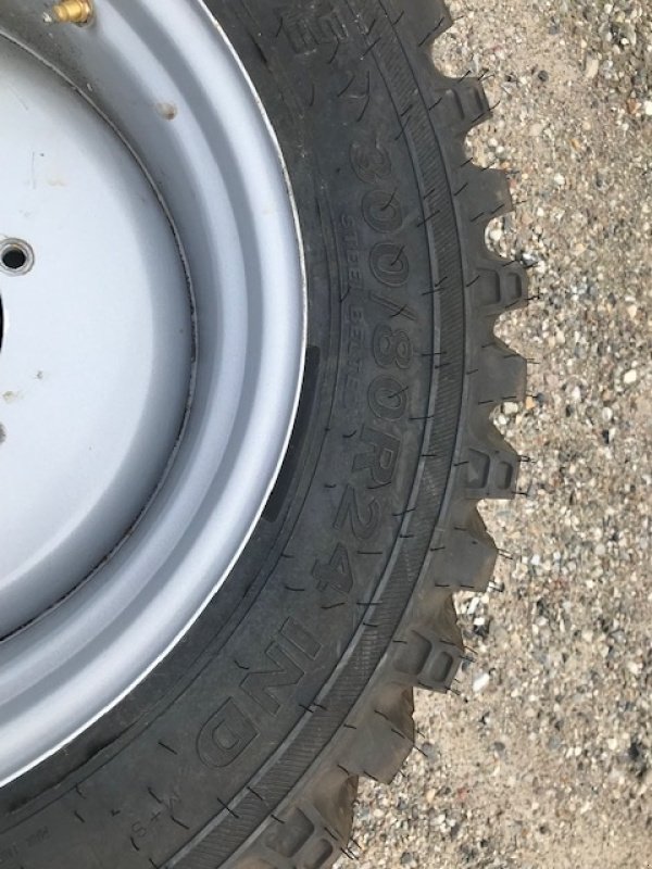 Rad des Typs Alliance 16.9 R30, Gebrauchtmaschine in Slangerup (Bild 3)