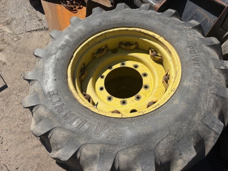 Rad des Typs Alliance 16.9R-26  50%, Gebrauchtmaschine in Dronninglund (Bild 2)