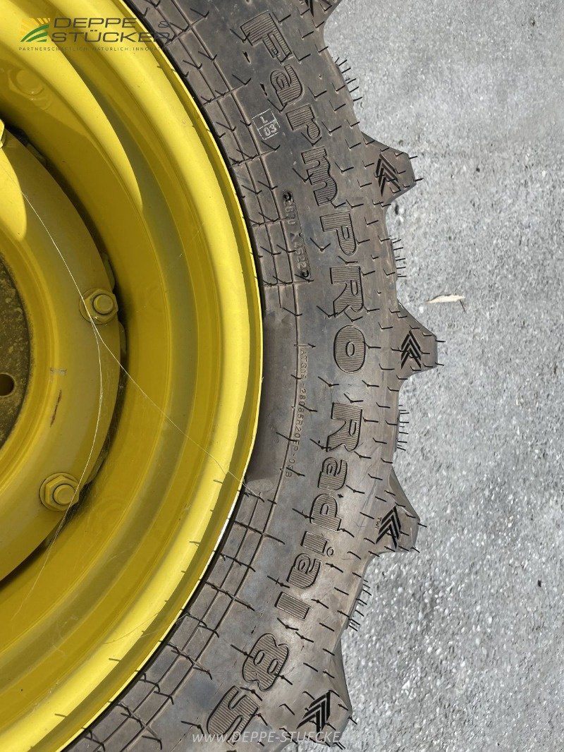 Rad des Typs Alliance 280/85 R20 Farmpro Radial 85, Neumaschine in Rietberg (Bild 4)