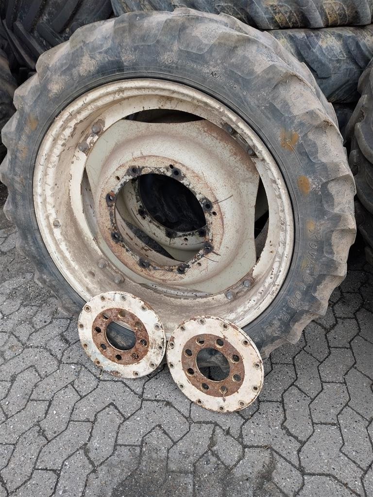Rad des Typs Alliance 300/95R46 - 230/95R36, Gebrauchtmaschine in Danmark (Bild 5)