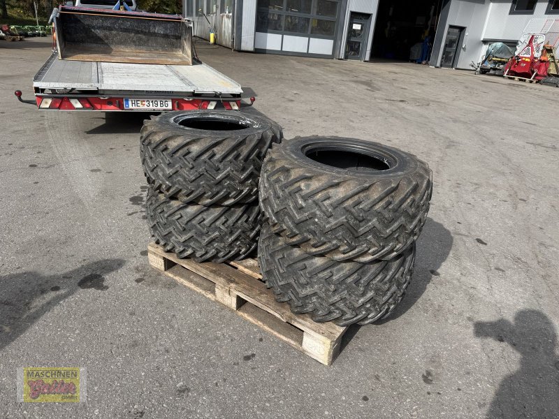 Rad des Typs Alliance 31x15.50-15 50%  guter Zustand, Gebrauchtmaschine in Kötschach (Bild 1)