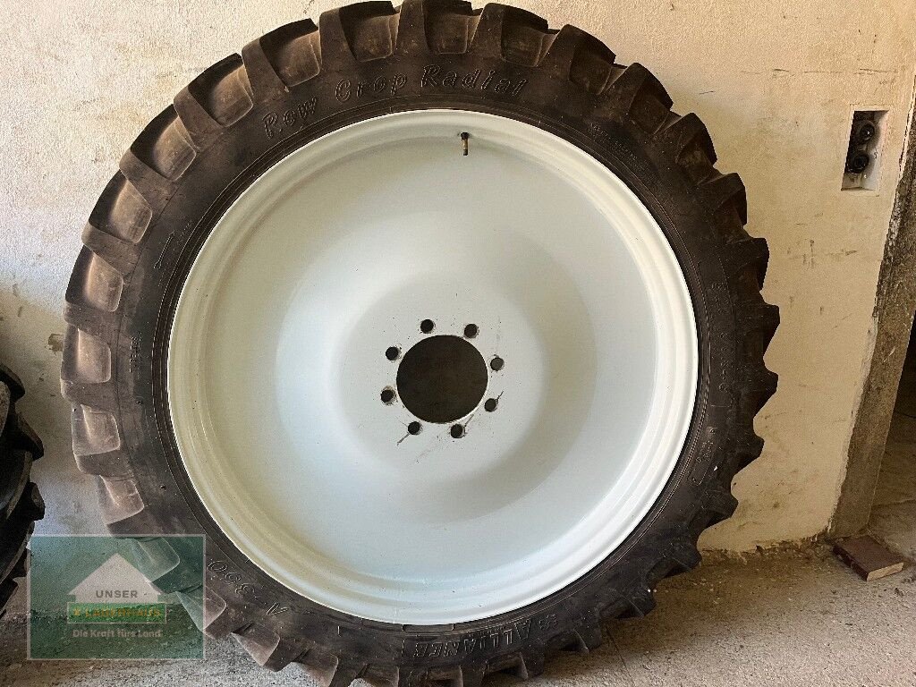 Rad des Typs Alliance 320/90R46 & 270/95R32, Gebrauchtmaschine in Enns (Bild 1)