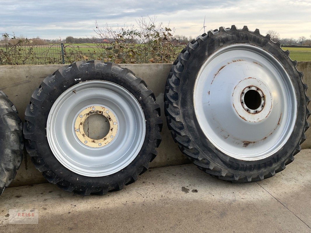 Rad des Typs Alliance 320/90R50 + 320/90R36 Pflegeräder, Gebrauchtmaschine in Lippetal / Herzfeld (Bild 3)