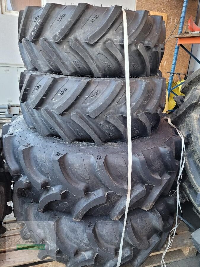 Rad des Typs Alliance 360/70R20 - 420/70R30, Neumaschine in Gleisdorf (Bild 1)