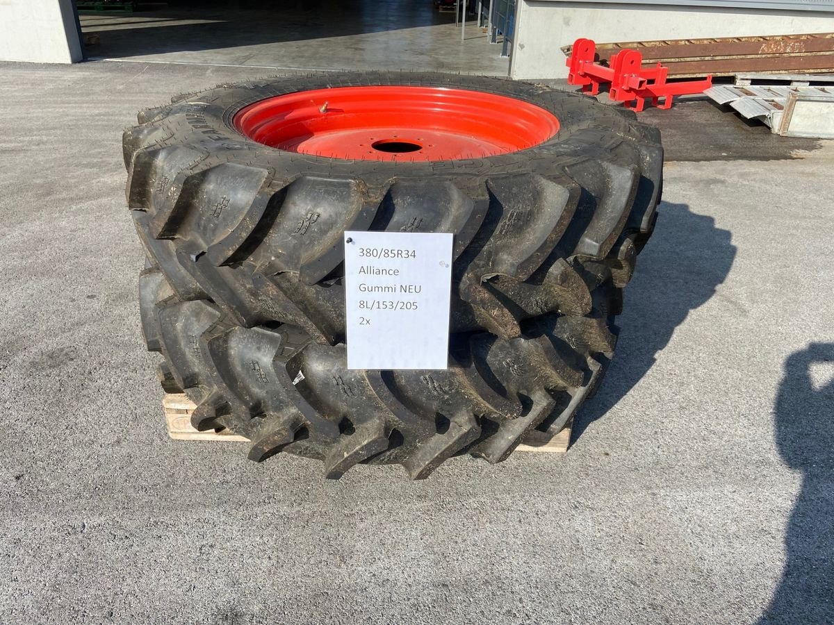 Rad des Typs Alliance 380/85R34 Alliance, Neumaschine in Grund (Bild 1)