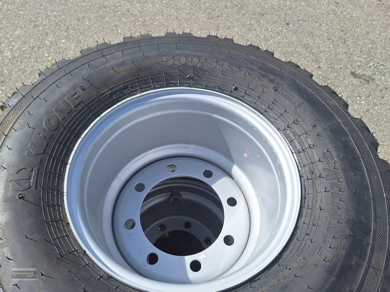 Rad des Typs Alliance 500/50-17 8-L ET0 Komplettrad, Neumaschine in Gampern (Bild 7)