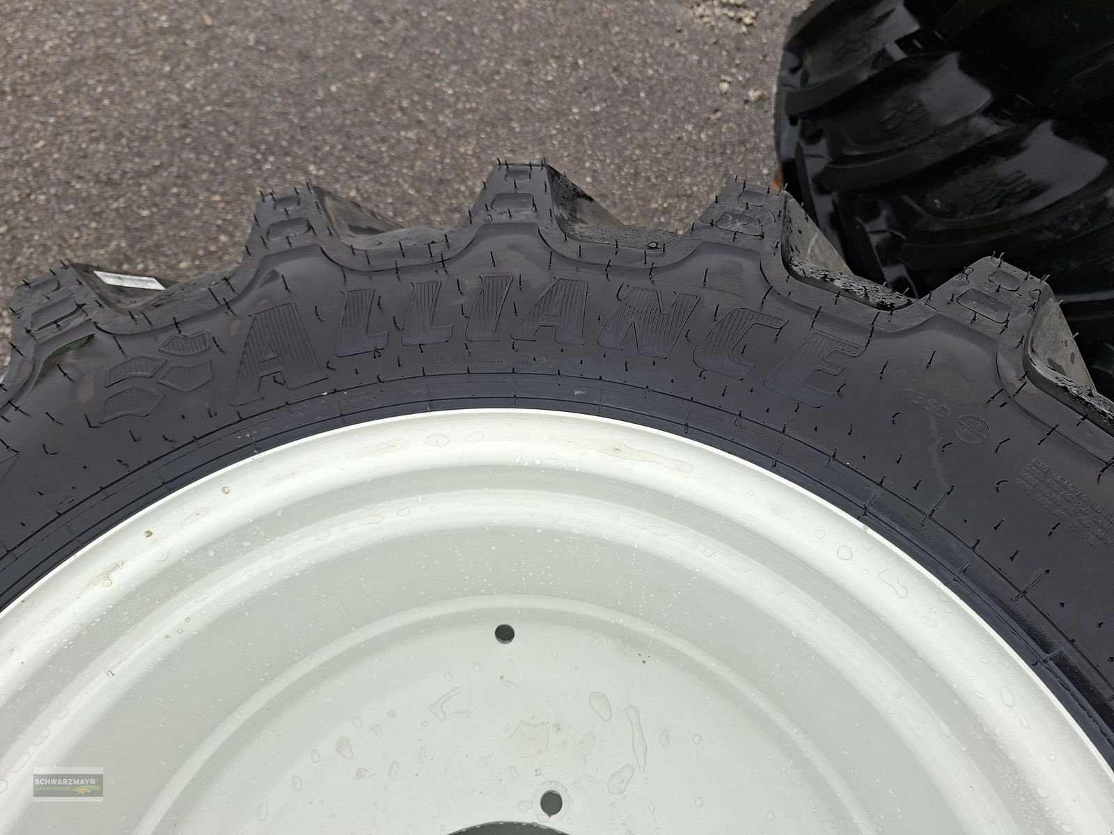 Rad typu Alliance 540/65R34+440/65R24 Kompletträder, Neumaschine w Gampern (Zdjęcie 10)