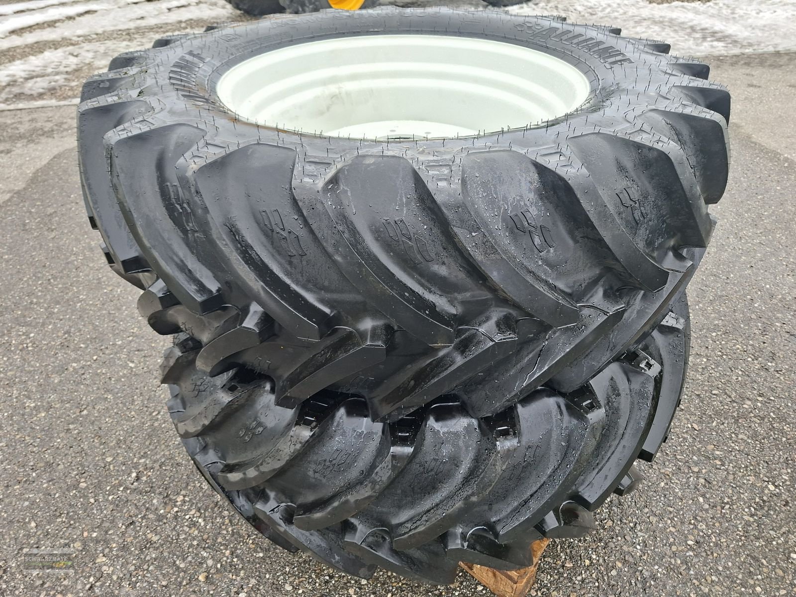 Rad typu Alliance 540/65R34+440/65R24 Kompletträder, Neumaschine w Gampern (Zdjęcie 3)