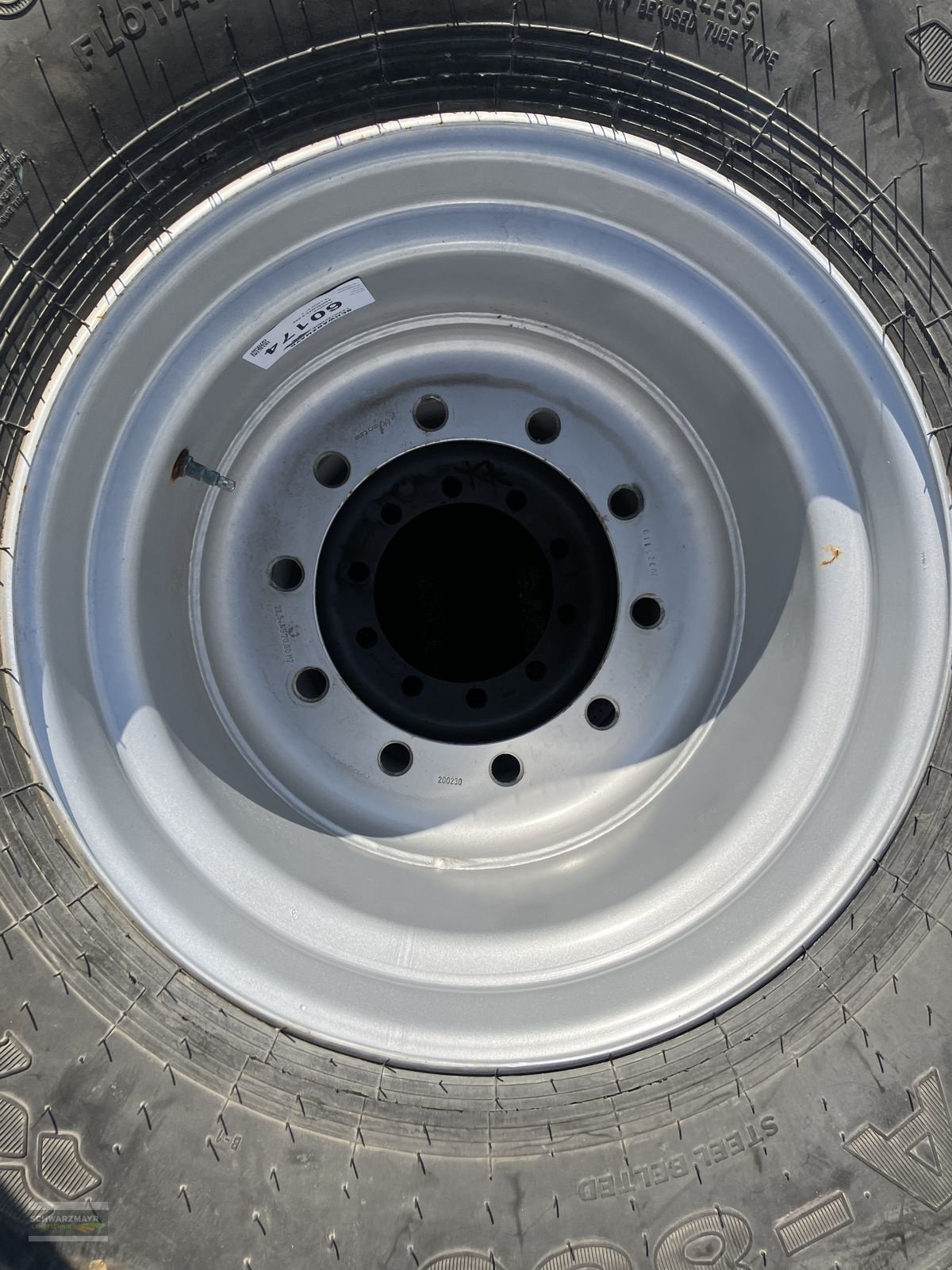 Rad des Typs Alliance 650/50R22,5 885 Komplettrad ET-50, Neumaschine in Gampern (Bild 10)