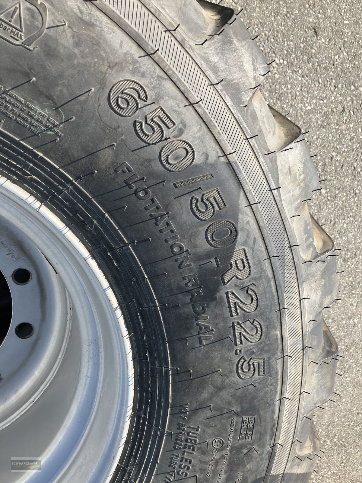 Rad des Typs Alliance 650/50R22,5 885 Komplettrad ET-50, Neumaschine in Gampern (Bild 8)