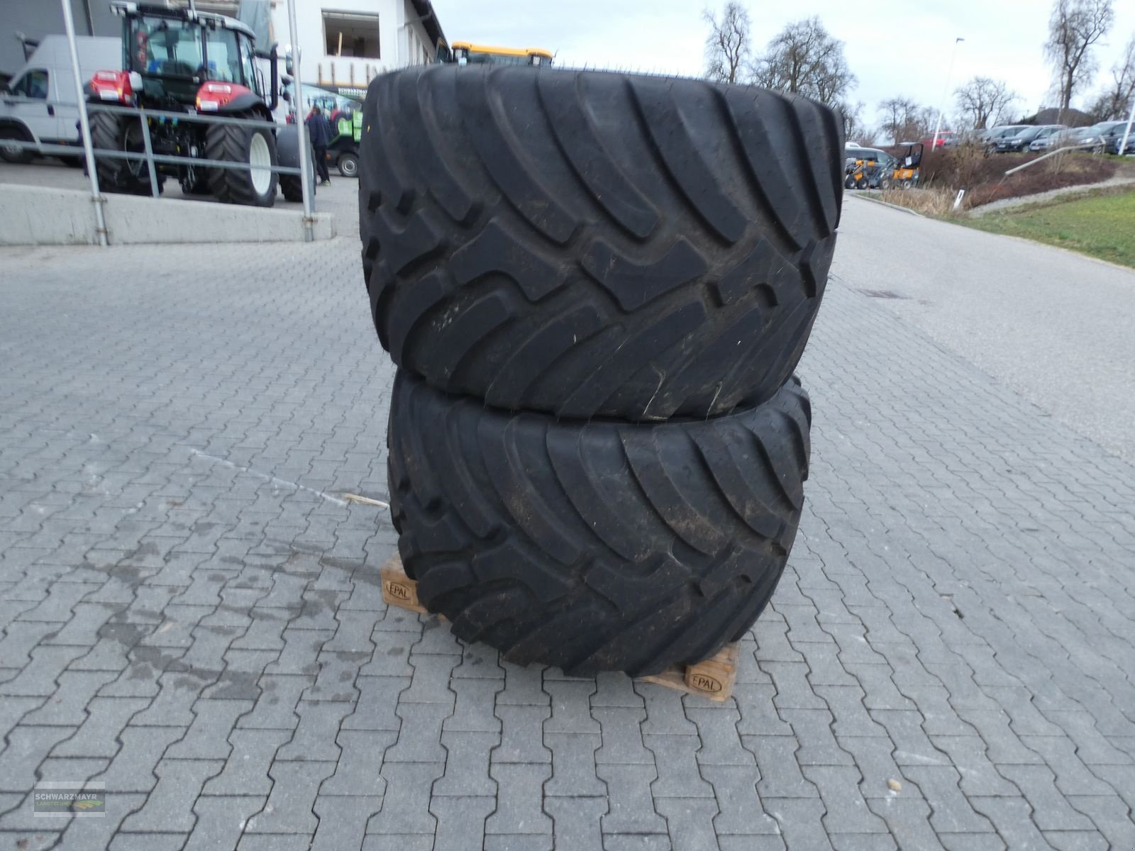 Rad des Typs Alliance 750/45R26,5 885, Neumaschine in Aurolzmünster (Bild 3)