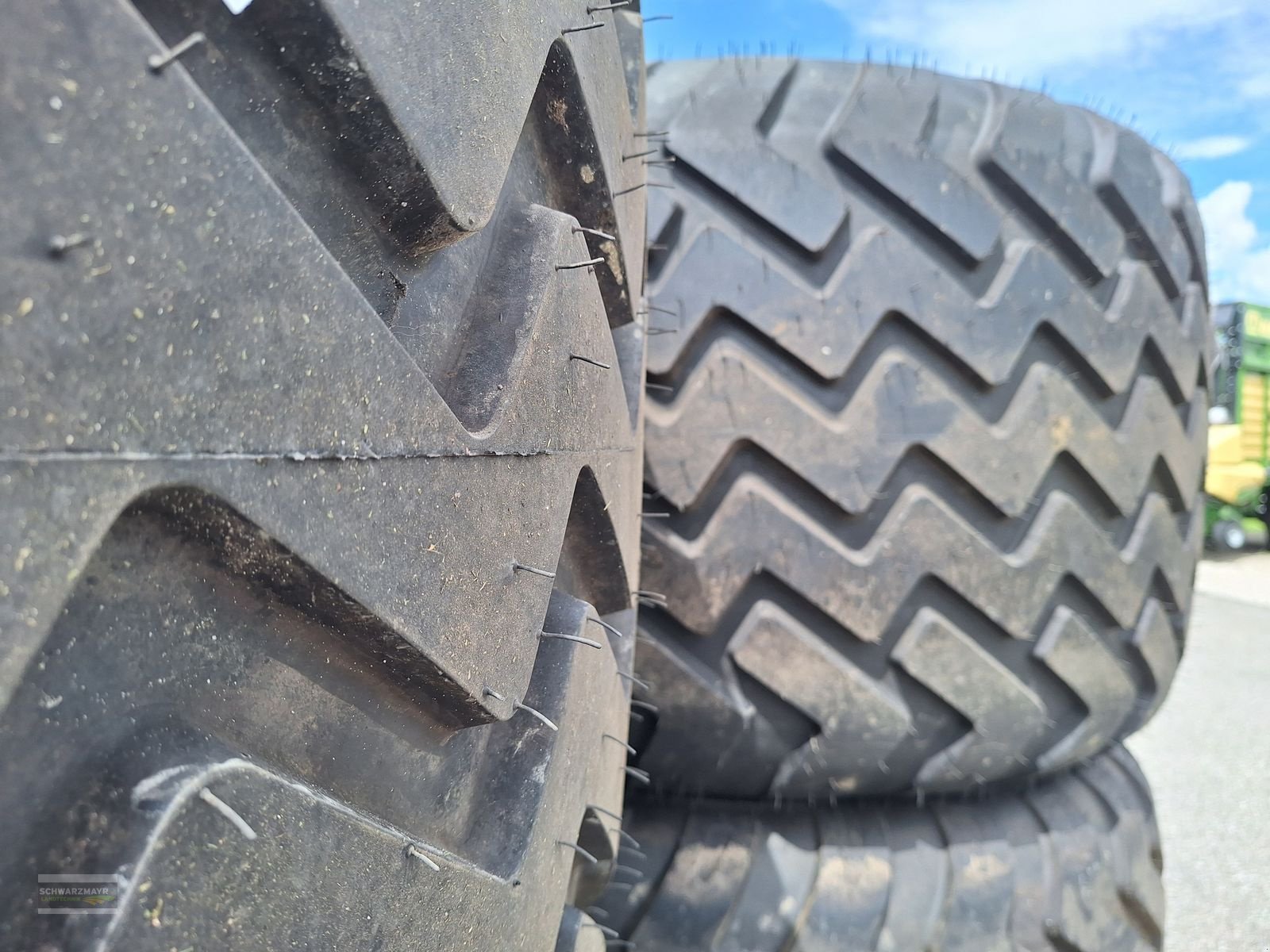 Rad des Typs Alliance 800/45R26,5, Neumaschine in Gampern (Bild 8)