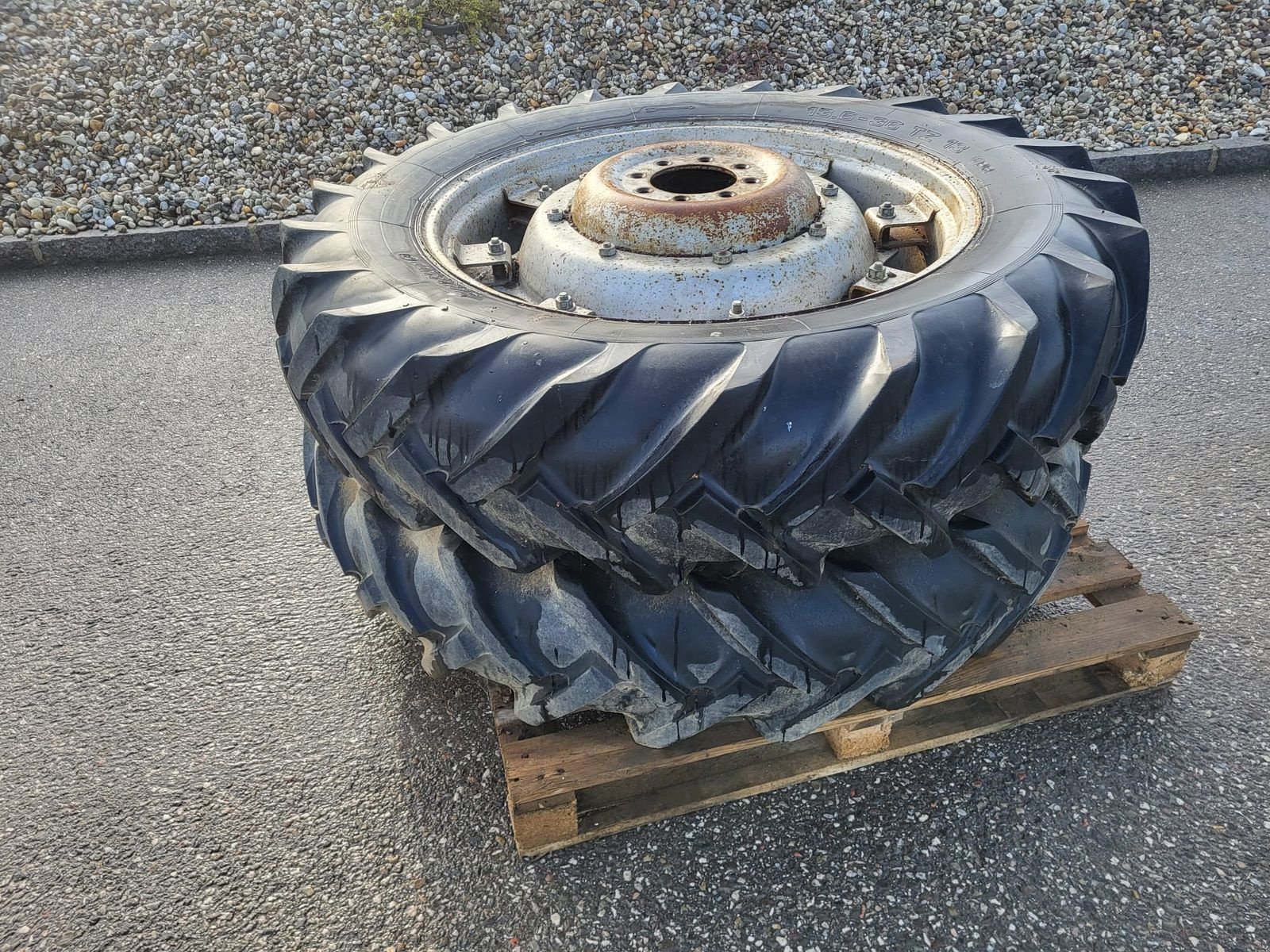 Rad des Typs Barum Barum Pflegereifen mit Felgen 16.6-36, Gebrauchtmaschine in NATTERNBACH (Bild 9)