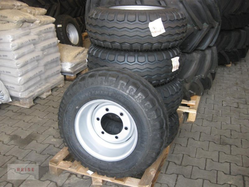 Rad des Typs BKT 10.0/75-15.3 AW 702, Gebrauchtmaschine in Lippetal / Herzfeld (Bild 1)