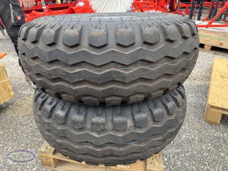 Rad des Typs BKT 11.5/80-15.3, Neumaschine in Münzkirchen (Bild 1)