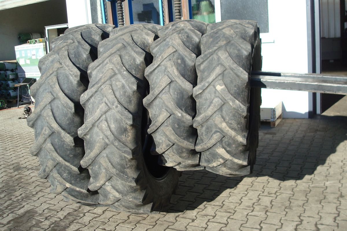 Rad des Typs BKT 14.9R24, Gebrauchtmaschine in Judenburg (Bild 1)