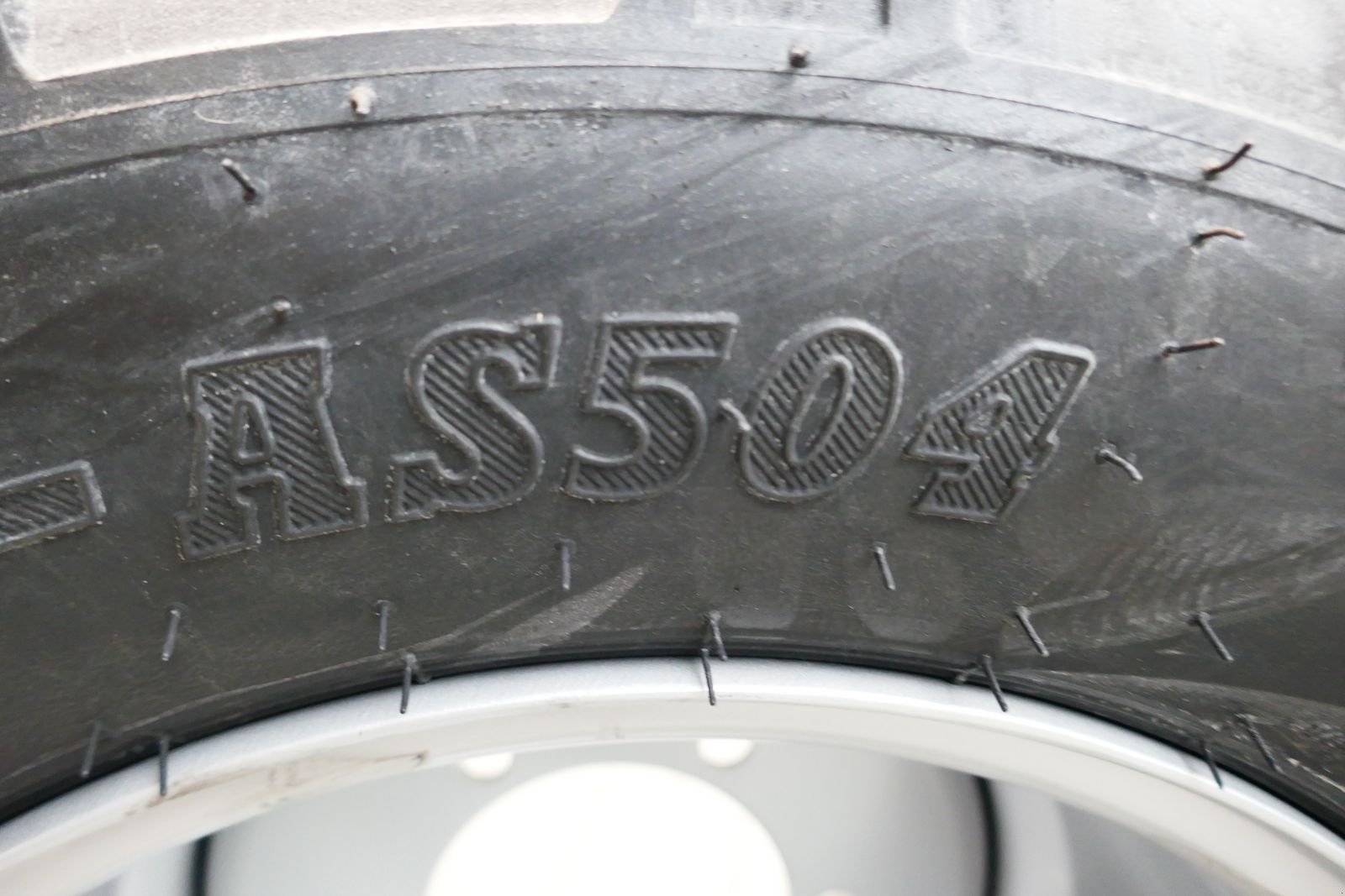 Rad des Typs BKT 19/45-17 AS BKT, Gebrauchtmaschine in Villach (Bild 8)