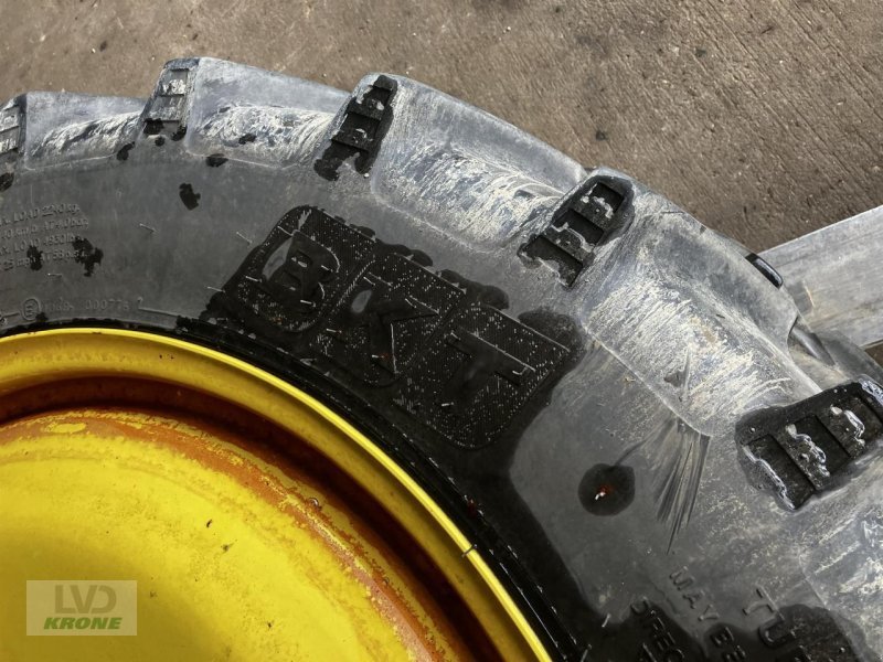 Rad del tipo BKT 270/95R32, Gebrauchtmaschine In Spelle (Immagine 7)
