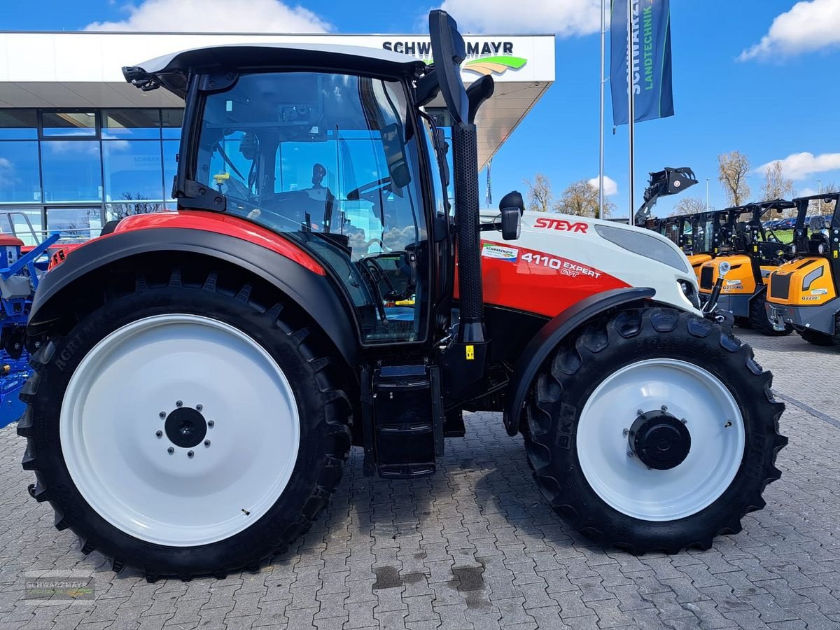 Rad des Typs BKT 270/95R48+270/80R36 Pflegeräder, Neumaschine in Gampern (Bild 4)