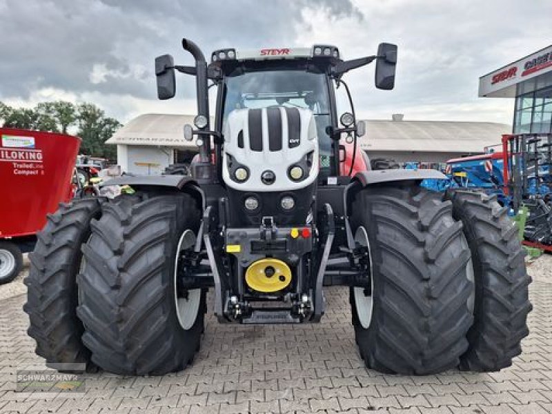Rad des Typs BKT 300/95R52+270/95R38, Neumaschine in Aurolzmünster (Bild 11)