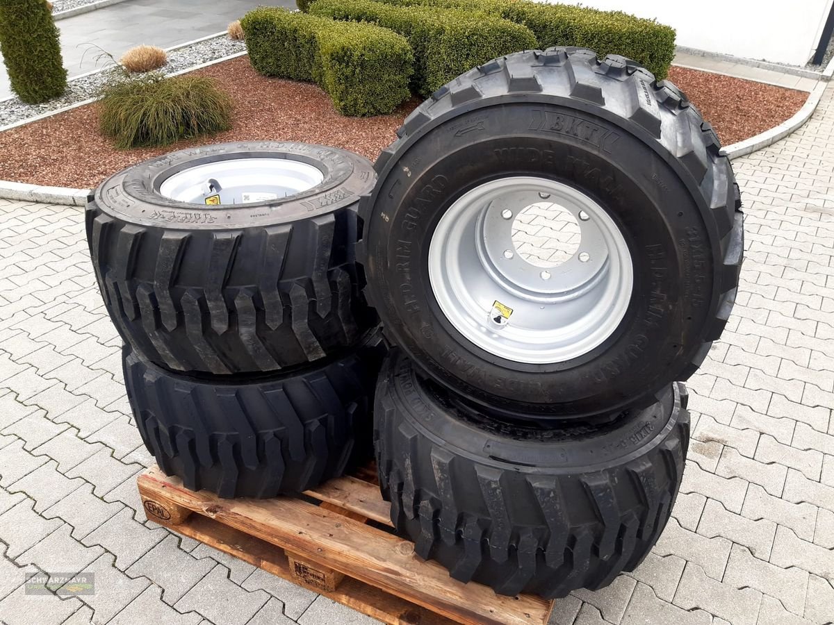 Rad a típus BKT 31x15.50-15 EM SKID, Neumaschine ekkor: Aurolzmünster (Kép 2)