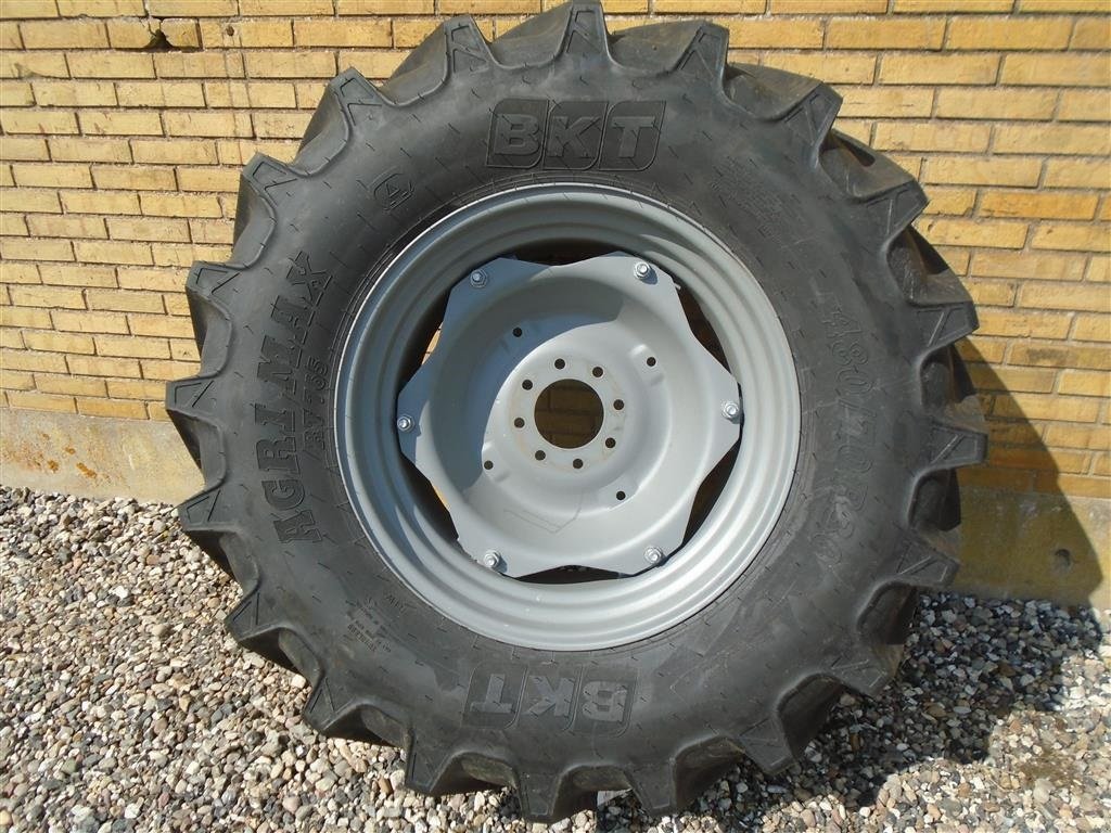 Rad typu BKT 480/70 R30, Gebrauchtmaschine v Viborg (Obrázek 1)