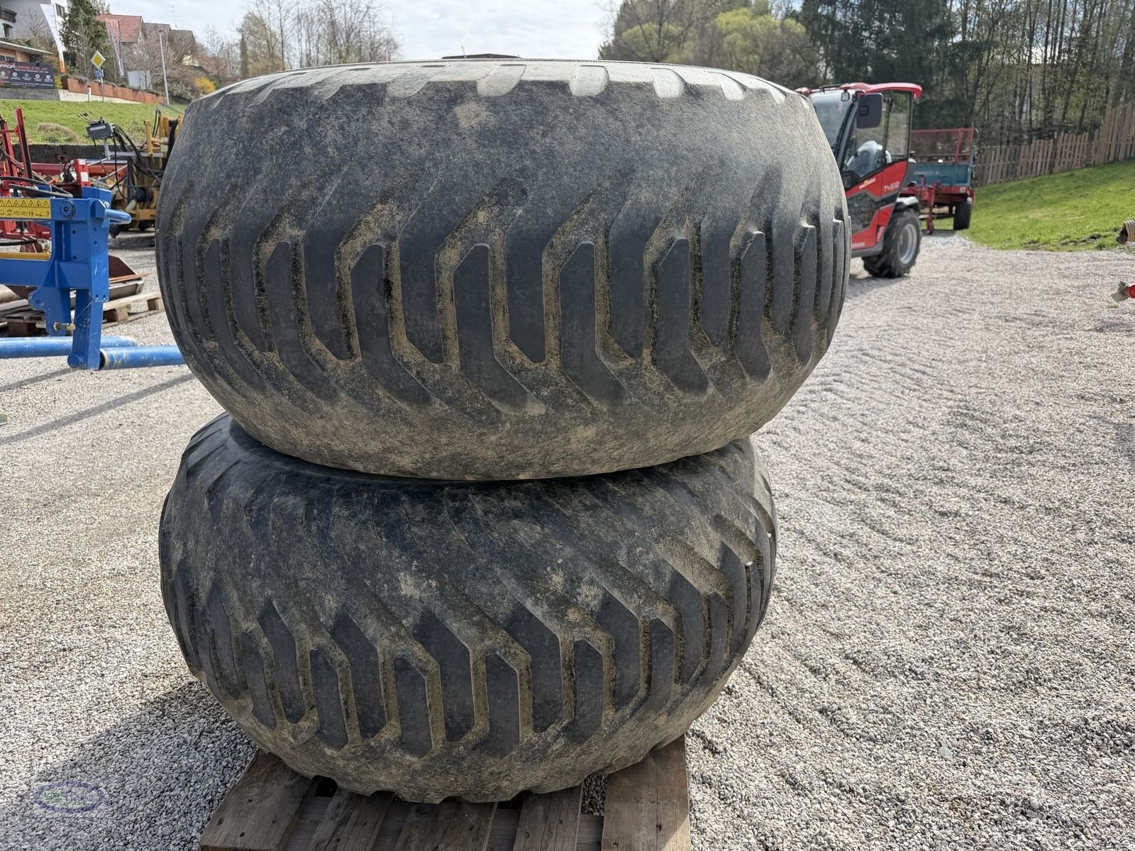 Rad tip BKT 550/60-22,5, Gebrauchtmaschine in Münzkirchen (Poză 4)
