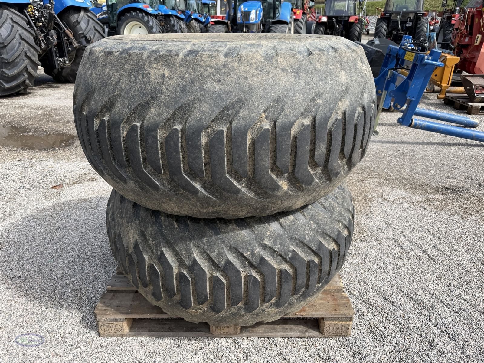 Rad tip BKT 550/60-22,5, Gebrauchtmaschine in Münzkirchen (Poză 1)