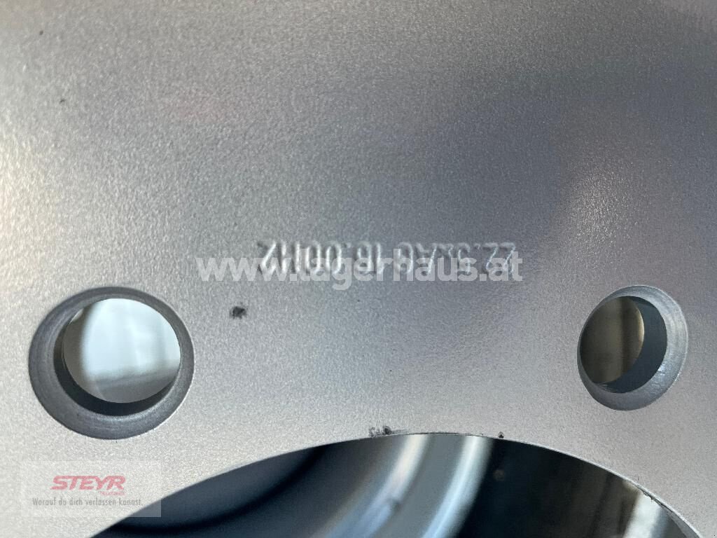 Rad of the type BKT 560/45R22.5 KOMPLETTRÄDER FL 630 ET 0 4 STK PRE, Gebrauchtmaschine in Kilb (Picture 2)