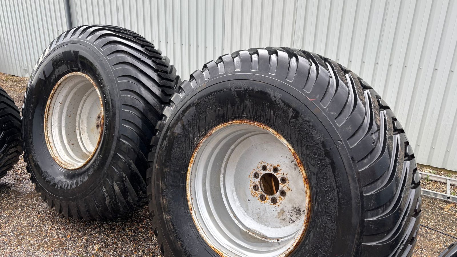 Rad типа BKT 650/65R30,5  550/60R22,5, Gebrauchtmaschine в Bælum (Фотография 3)