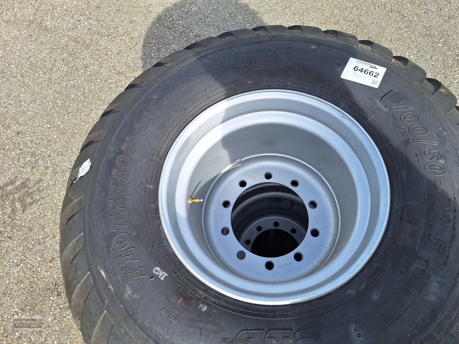 Rad des Typs BKT 700/50-22,5 FL648 ET, Neumaschine in Gampern (Bild 14)