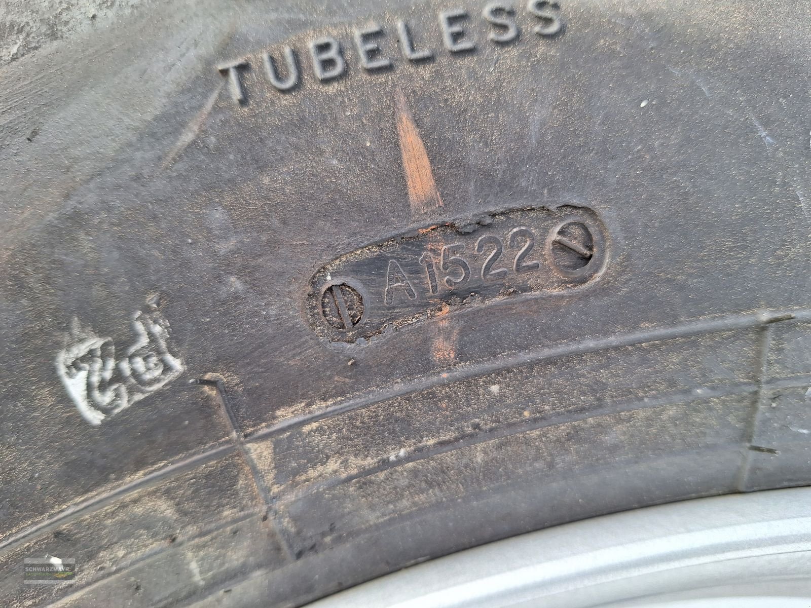 Rad des Typs BKT 700/50-22,5 FL648 ET, Neumaschine in Gampern (Bild 13)