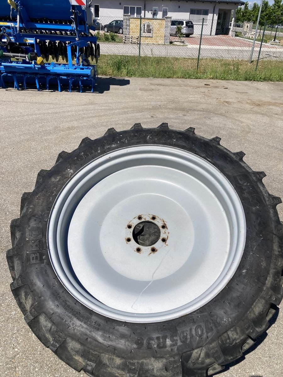 Rad typu BKT Agrimax RT955 270/95R36, Gebrauchtmaschine v Mistelbach (Obrázek 2)